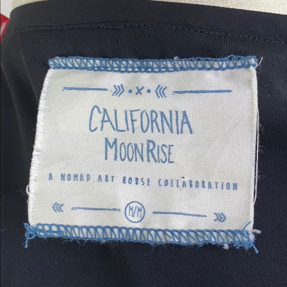 I California moon rise sequined blouse, medium - Picture 6 of 8